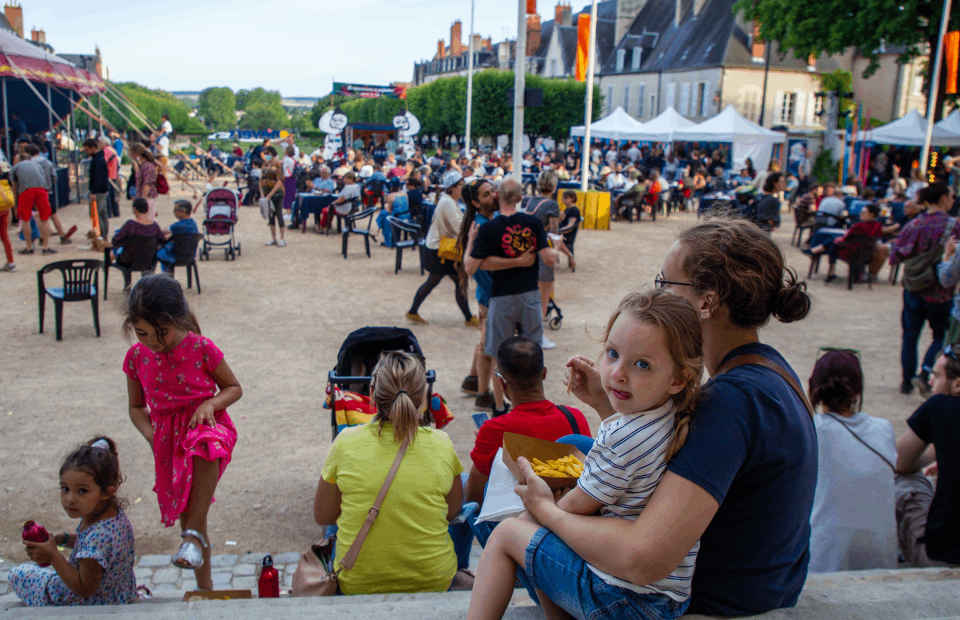 Du 3 au 9 juillet, le rendez-vous estival tant aimé des Neversois reprend la rue !