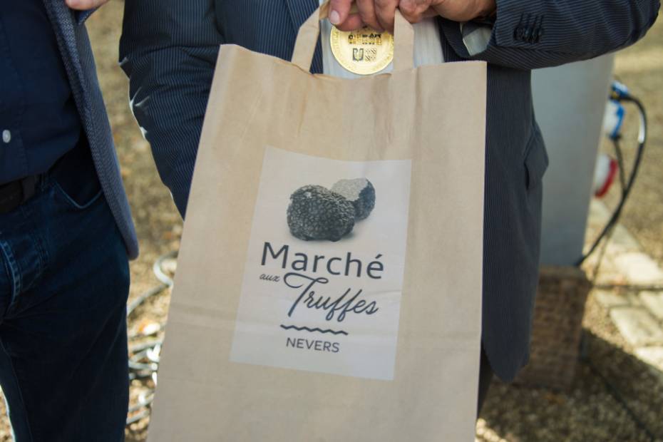 Samedi 19 octobre, rendez-vous aux Marché aux truffes de Nevers