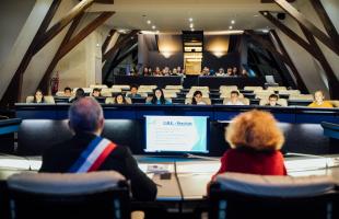 Nevers accueille son nouveau Conseil Municipal d’Enfants de Nevers