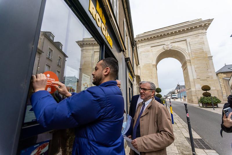 De gauche à droite, Ahmed Berraddia et Denis Thuriot